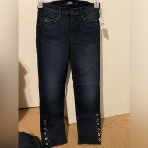 Hudson Midrise Cigarette Jeans
. Size 27